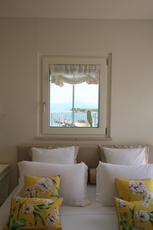 Riviera Carducci Rooms Peschiera del Garda Dış mekan fotoğraf