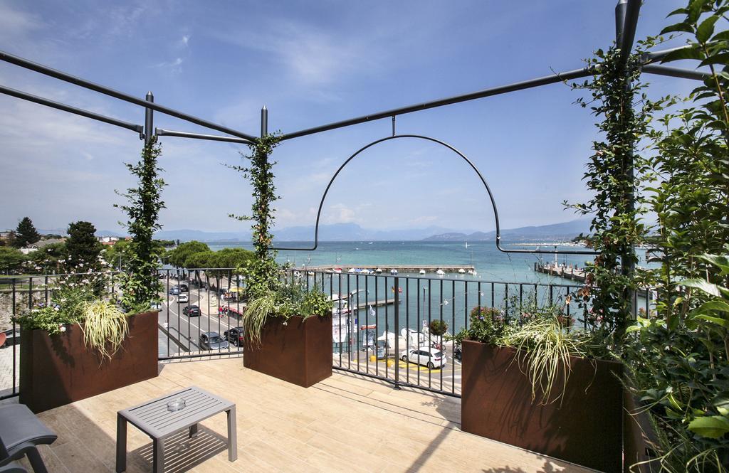 Riviera Carducci Rooms Peschiera del Garda Dış mekan fotoğraf