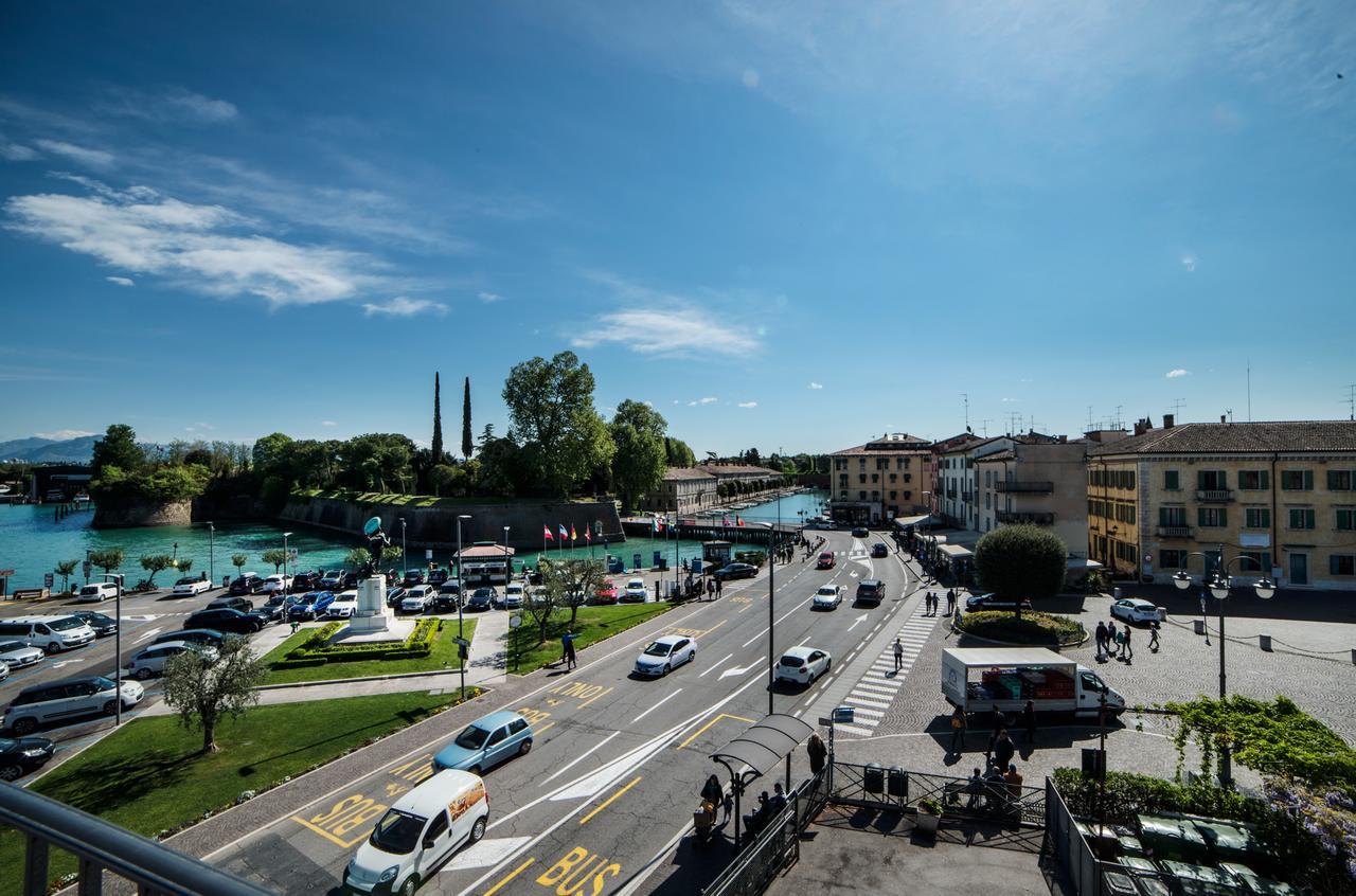 Riviera Carducci Rooms Peschiera del Garda Dış mekan fotoğraf