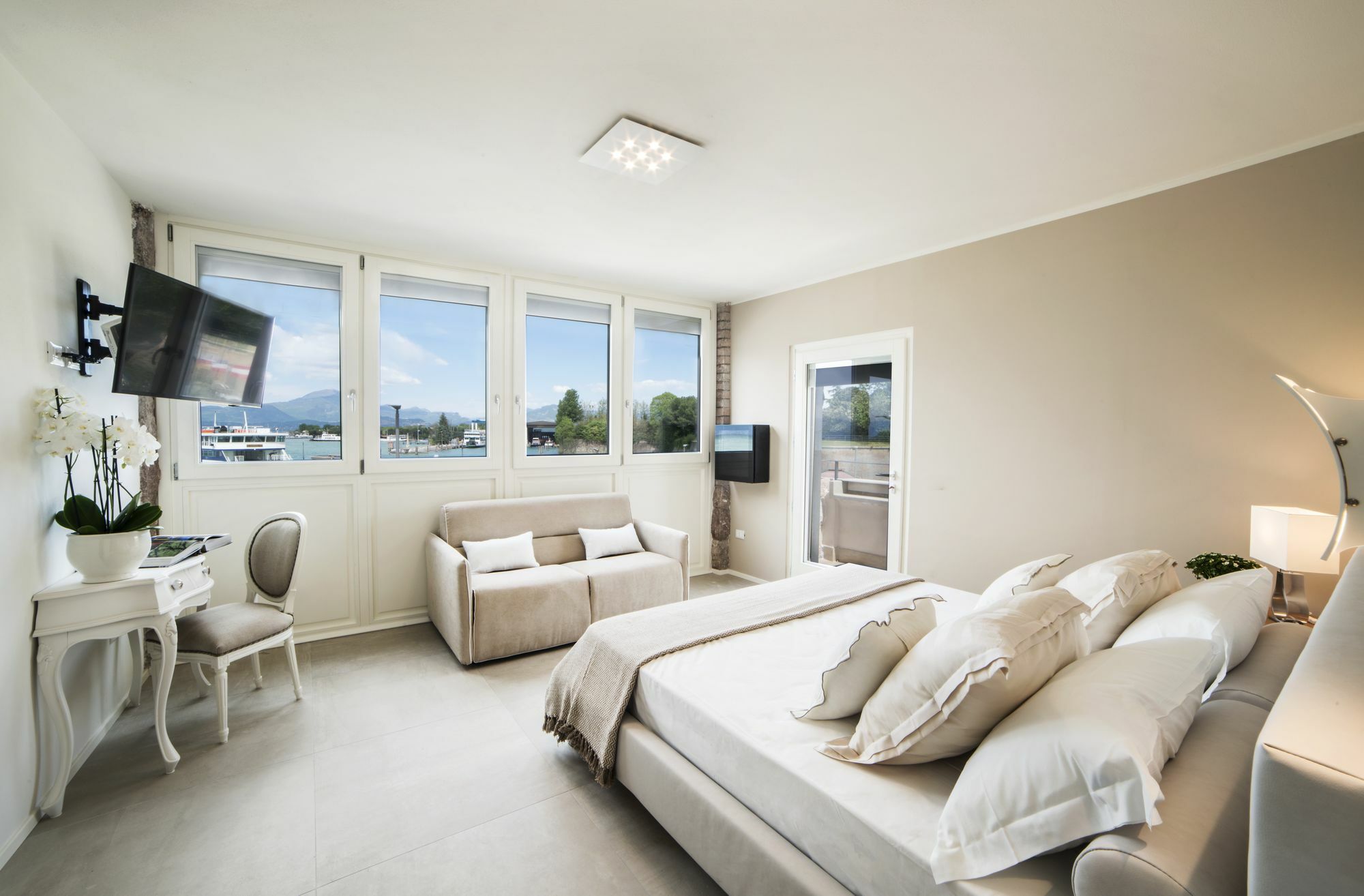 Riviera Carducci Rooms Peschiera del Garda Dış mekan fotoğraf